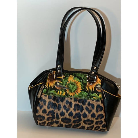 Annette Concealed Carry - Cheetah and Sunflowers
